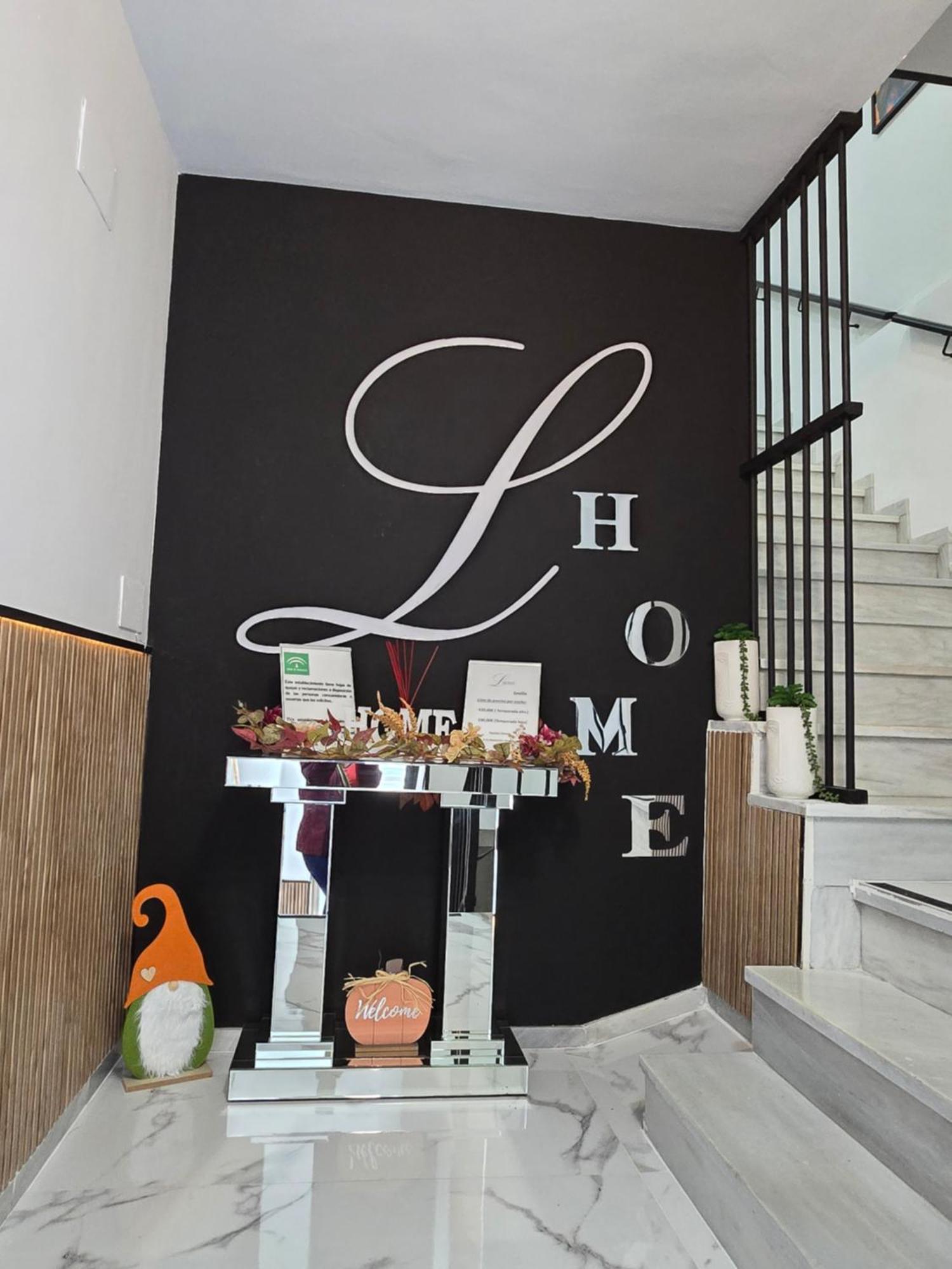 Lhome 세비야 외부 사진